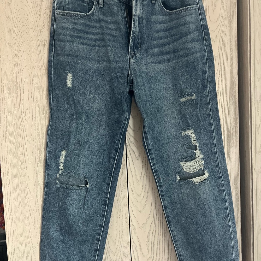Pink Lily Distressed Straight Leg Jeans in Blue